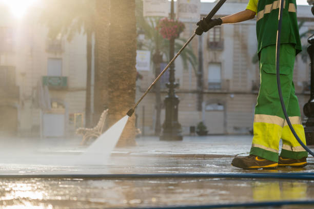 Best Window and Screen Pressure Cleaning in Midland, PA